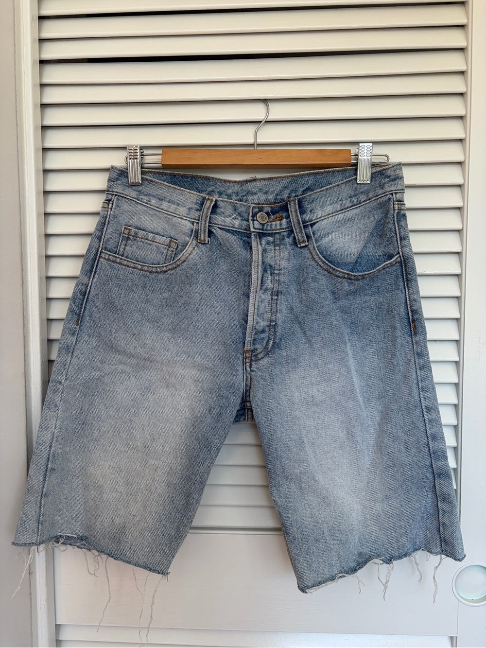 brandy melville low rise long denim shorts